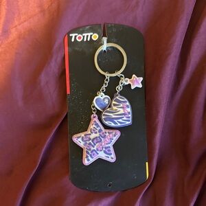 Totto Star and Heart Charm Keychain